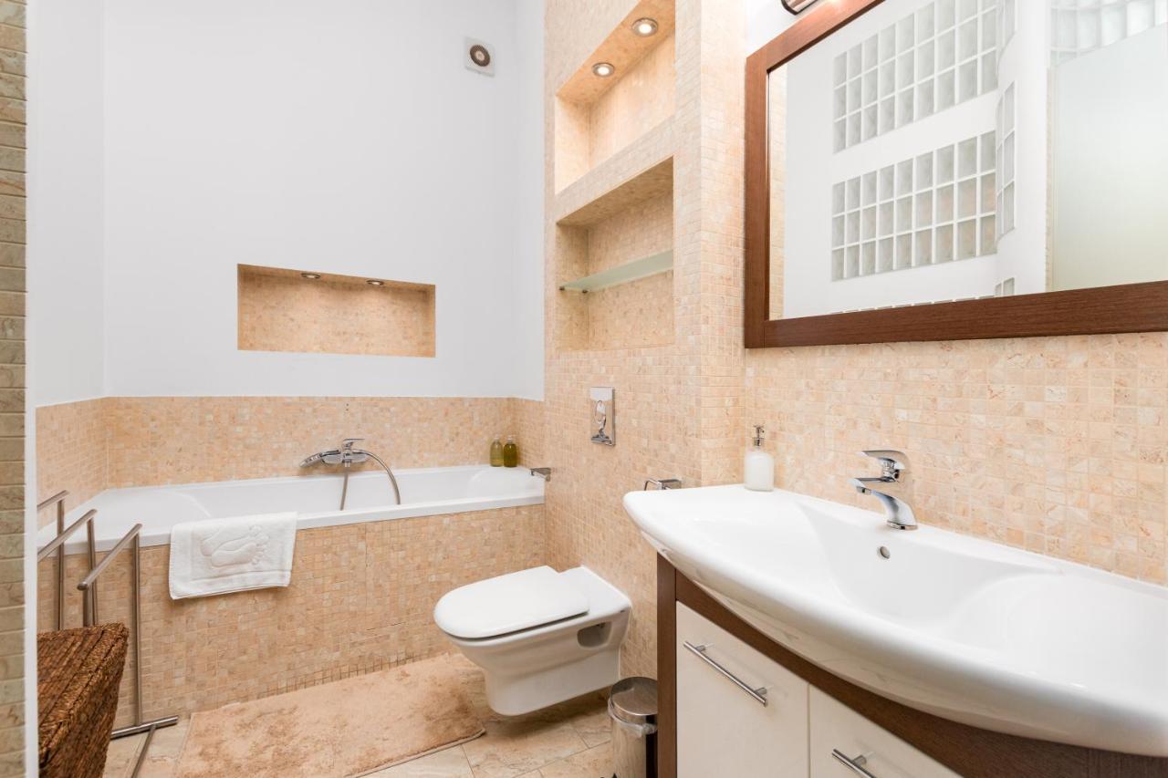 Apartament Wilcza By Your Freedom Varsóvia Exterior foto